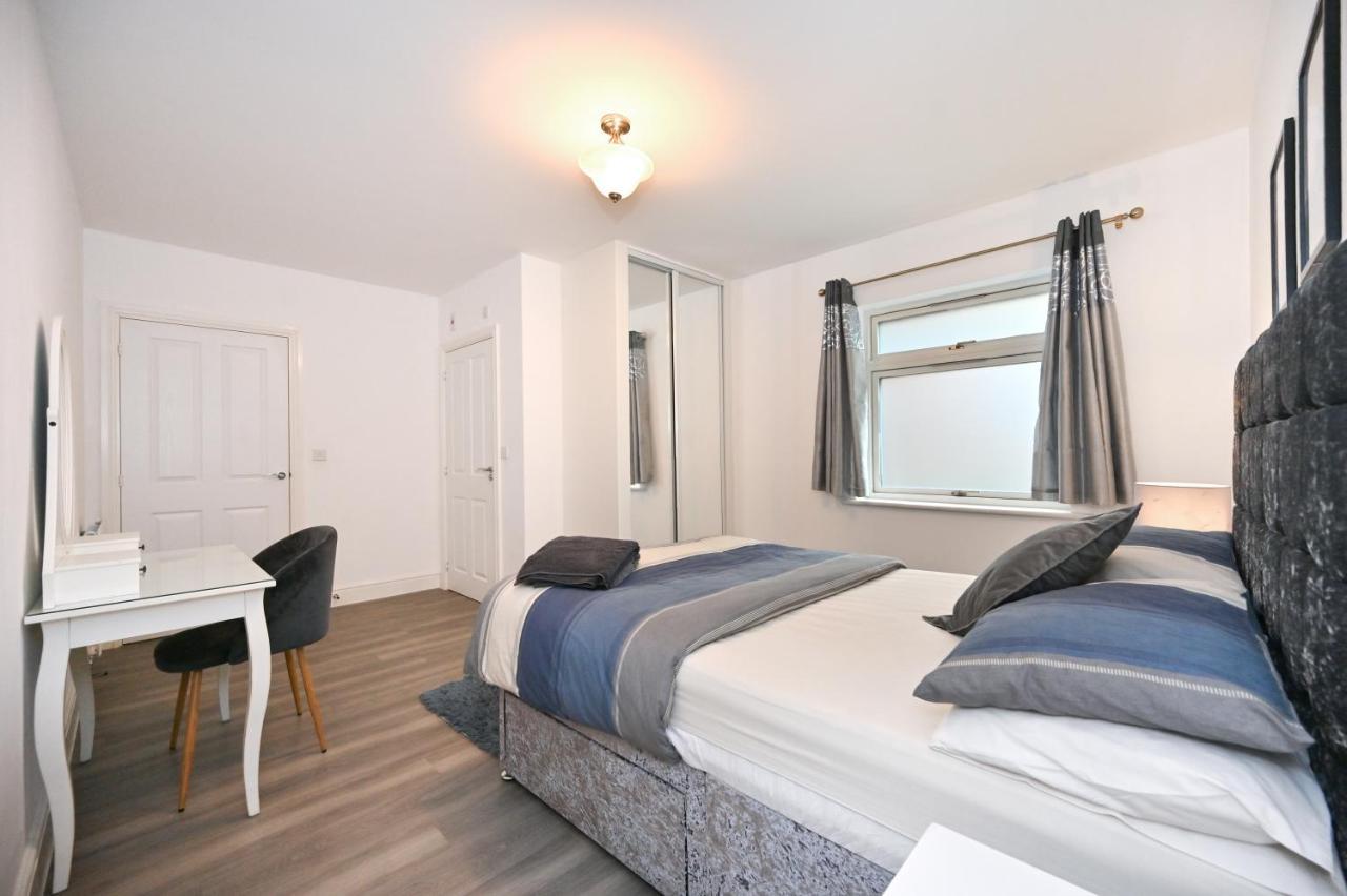 Luxury 2Bedroom - 2Bath - Prime Location - Patio Harrow on the Hill Zewnętrze zdjęcie