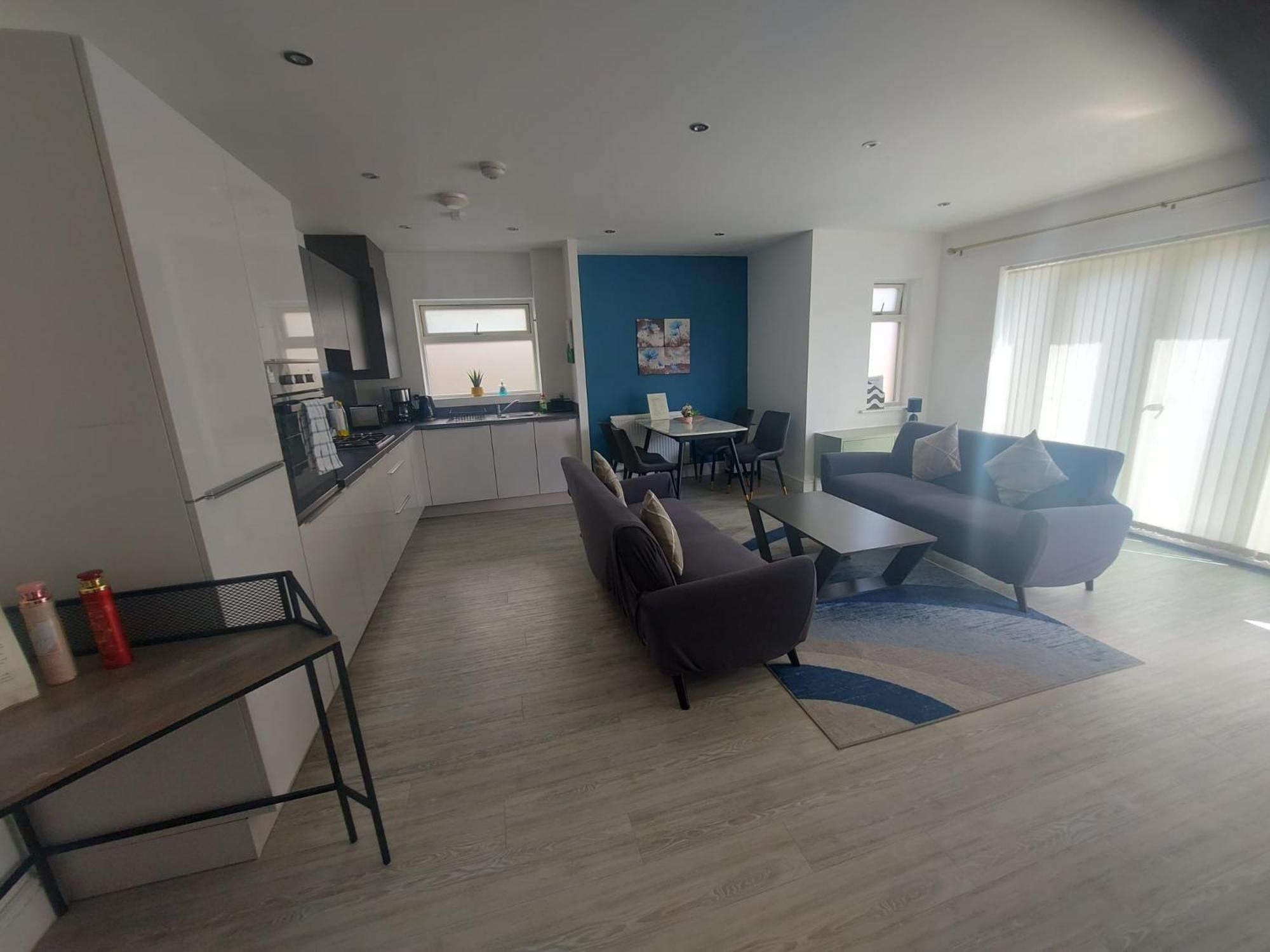 Luxury 2Bedroom - 2Bath - Prime Location - Patio Harrow on the Hill Zewnętrze zdjęcie